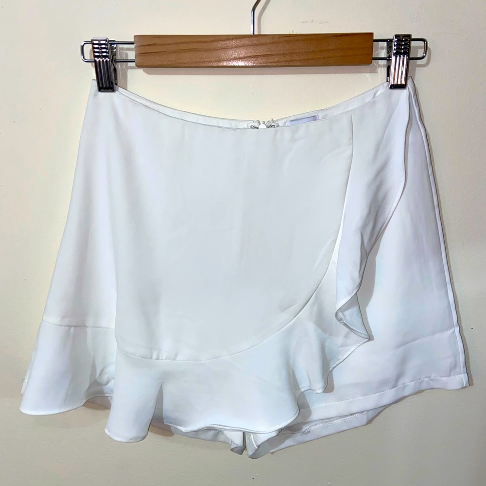 New white skort